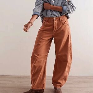 We The Free, Good Luck Mid-Rise Barrel Jeans, Sz. 24